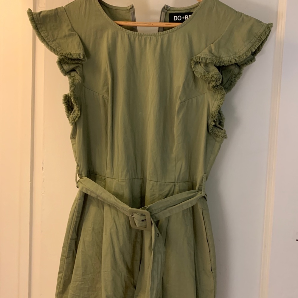 🍃Army Green Trendy Romper w/ Belt🍃